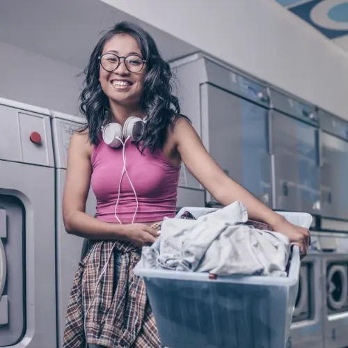 Jasa pembuatan website laundry sali agency